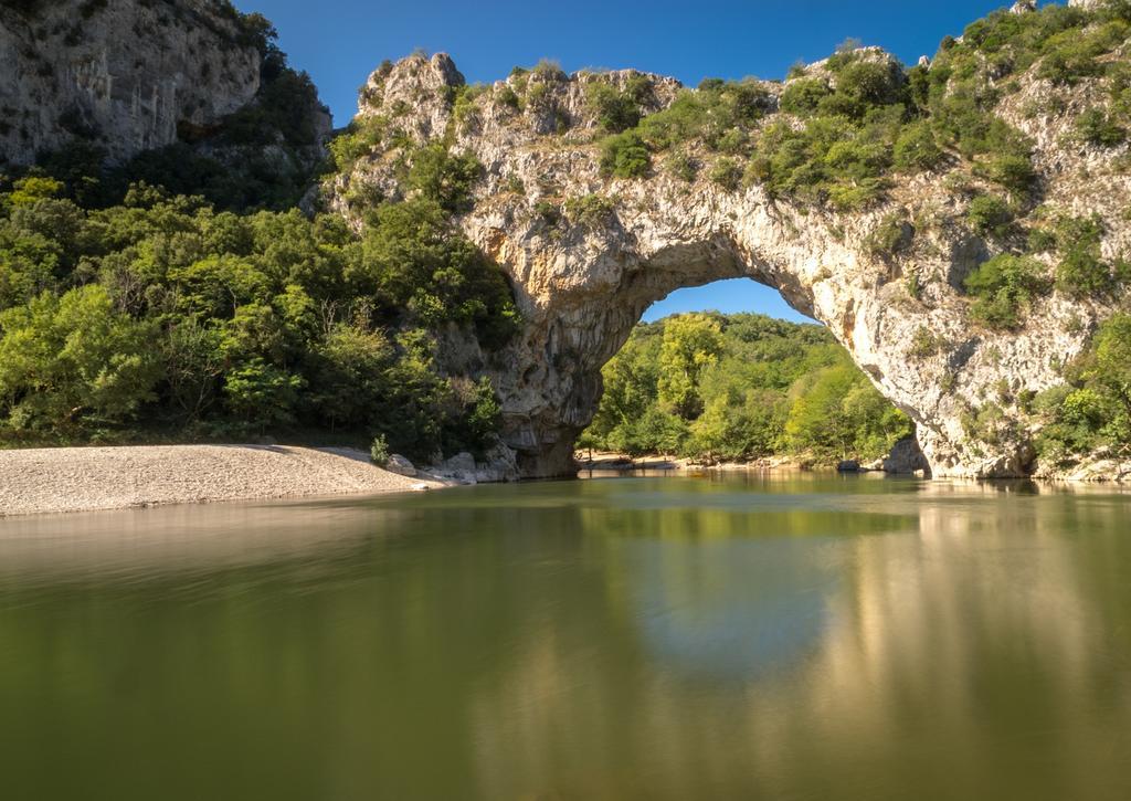 Du Reve O Naturel - Maison De Vacances Entre Gorges De L'Ardeche Et Gard Saint-Julien-de-Peyrolas المظهر الخارجي الصورة