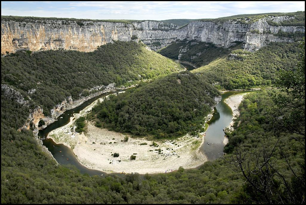 Du Reve O Naturel - Maison De Vacances Entre Gorges De L'Ardeche Et Gard Saint-Julien-de-Peyrolas المظهر الخارجي الصورة